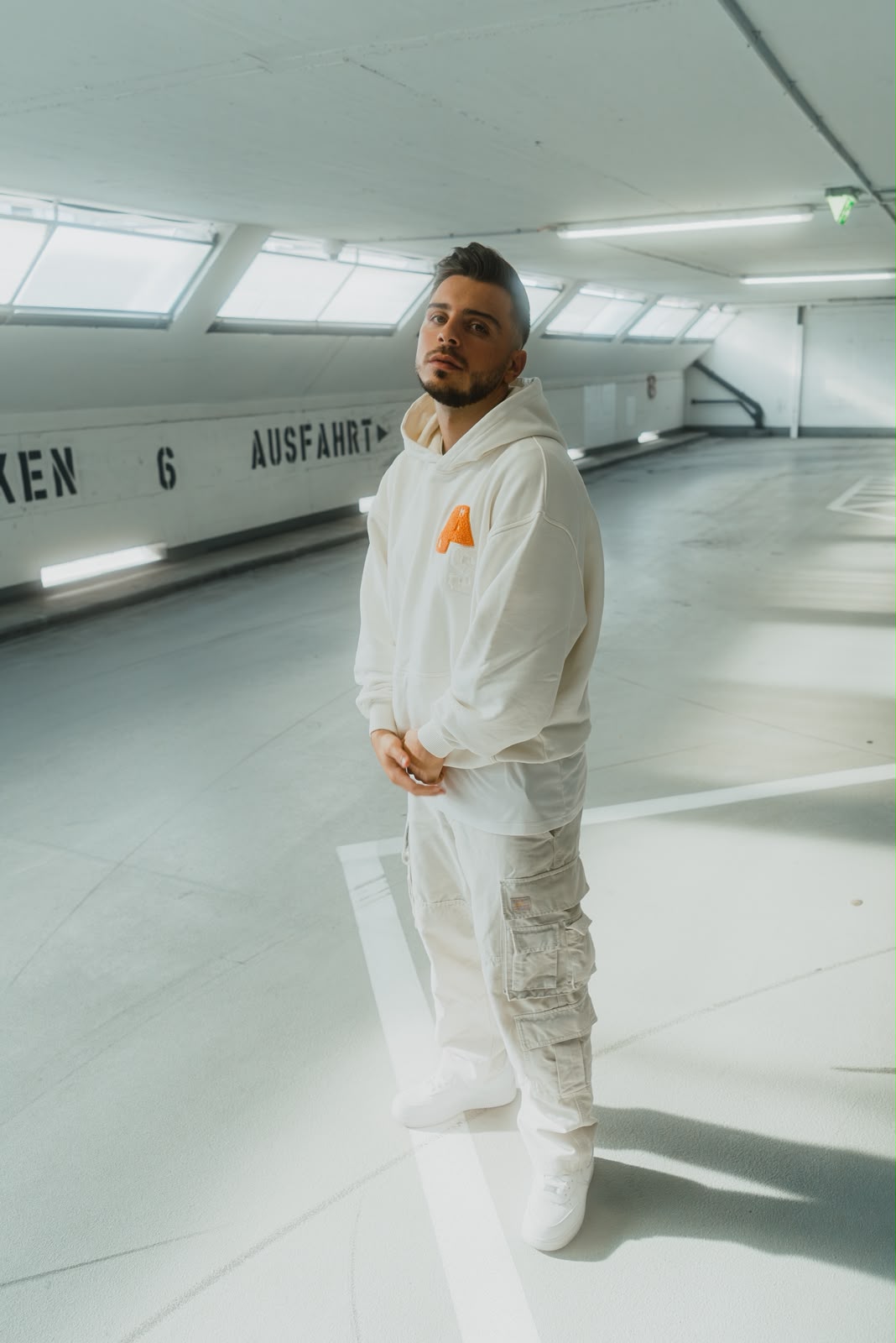 Giuseppe Riggio beim OFFLINE Festival in Köln und Berlin